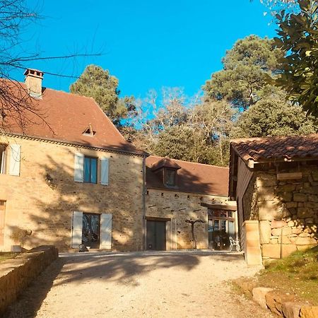 Villa L'Ecrin Des Symes Simeyrols Exterior foto